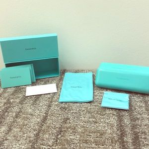 Tiffany eyeglass case ✨Authentic✨